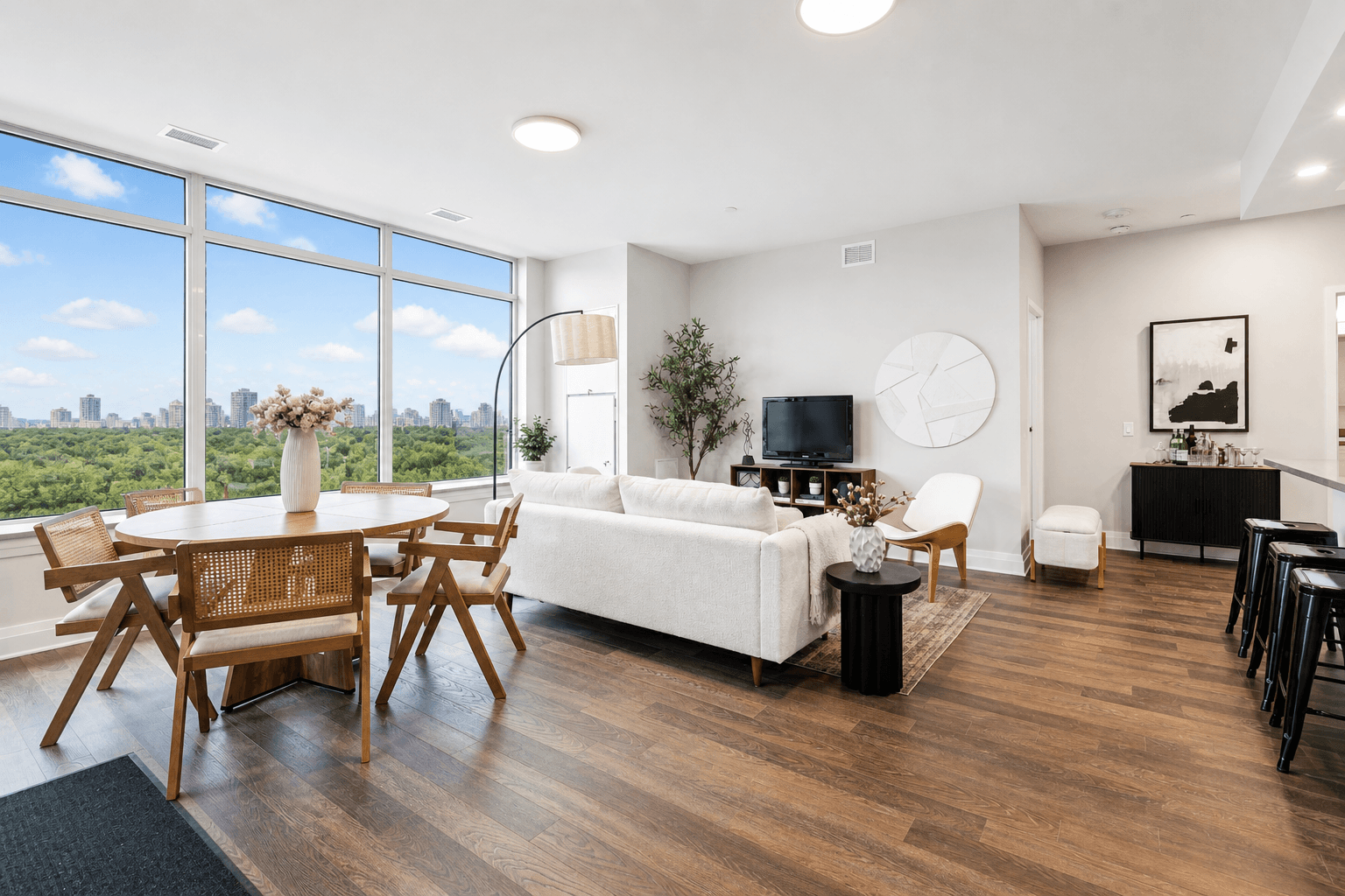 2 bed, 2 bath apartment